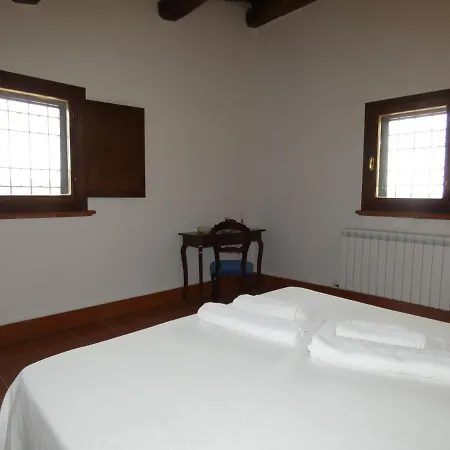 Scappo In Umbria, Casale Le Stelle Num003 Fanciullata