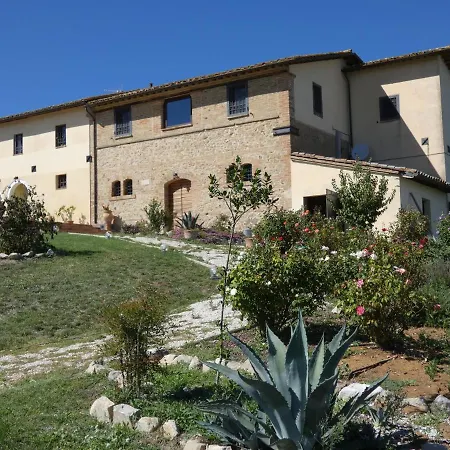 Scappo In Umbria, Casale Le Stelle Num003 Fanciullata